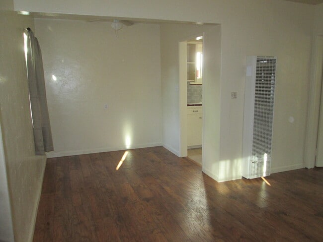 1834-36 Chalcedony St in San Diego, CA - Building Photo - Building Photo