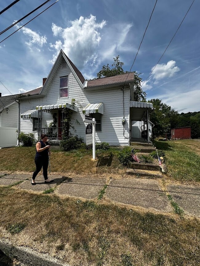 property at 695 Race St