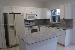2940 SE 15th Terrace in Homestead, FL - Building Photo