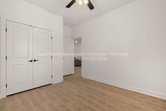 8724 Cantera Dr, Unit 1986 in Fort Smith, AR - Building Photo - Building Photo