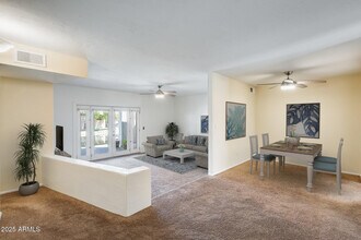 2338 W Lindner Ave in Mesa, AZ - Building Photo - Building Photo