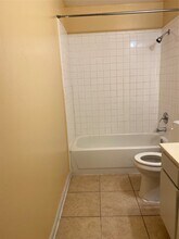 6303 Southwood Ct S in Houston, TX - Building Photo - Building Photo