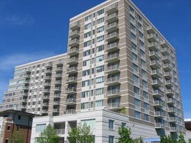 1515 S Prairie Ave in Chicago, IL - Building Photo