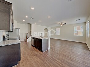 5873 Petronius St in Las Vegas, NV - Building Photo - Building Photo