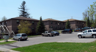 Coffeen Heights Apartments