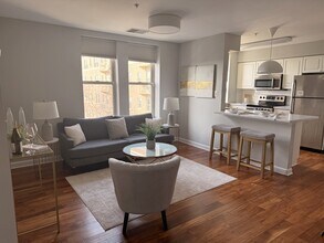 1308 Clifton St NW in Washington, DC - Building Photo - Building Photo