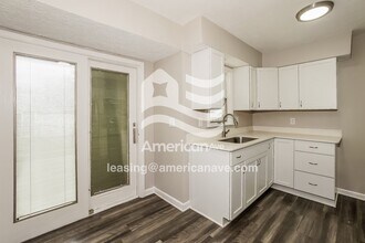 3187 Lincoln St in Lorain, OH - Foto de edificio - Building Photo