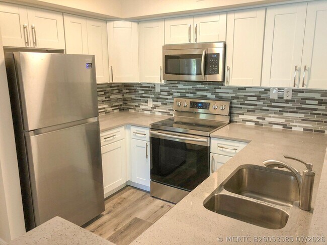 7808 Sonoma Springs Cir