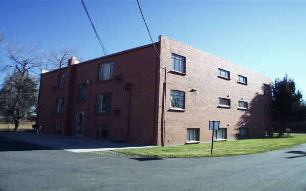 Tower Apartments in Wheat Ridge, CO - Building Photo - Building Photo