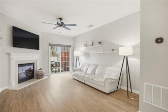 1428 Dolcetto Trce in Kennesaw, GA - Building Photo - Building Photo