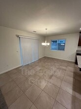 2624 W McComb Ave in Porterville, CA - Building Photo - Building Photo