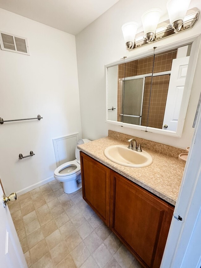 3004 Shawnee Green in Ambler, PA - Building Photo - Building Photo