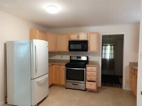 24 Burdick Ave in Johnson City, NY - Building Photo - Building Photo