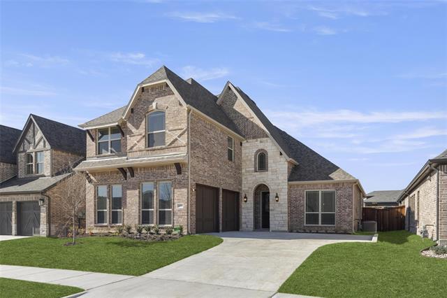 2413 Meridian Pl in Midlothian, TX - Building Photo