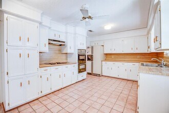 12710 Shady Knoll Ln in Cypress, TX - Building Photo - Building Photo