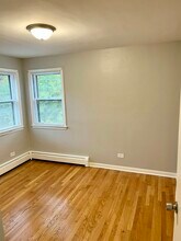 9212 S Kedzie Ave in Evergreen Park, IL - Building Photo - Building Photo