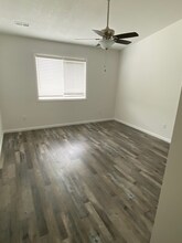 3225 SW Clare Ave in Topeka, KS - Foto de edificio - Building Photo