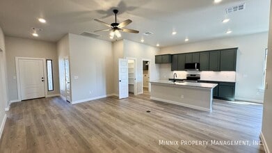 3504 Turner Ave in Lubbock, TX - Building Photo - Building Photo
