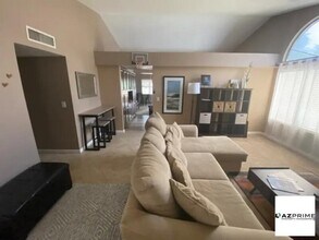 12215 S 45th St in Phoenix, AZ - Building Photo - Building Photo