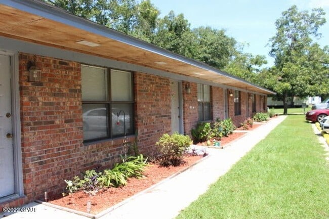 property at 1311 Plum Cir