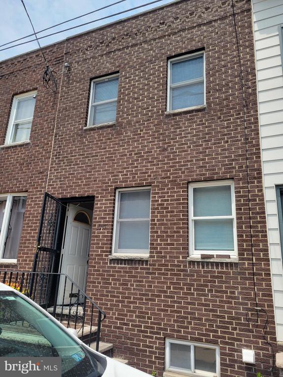 property at 1017 Winton St