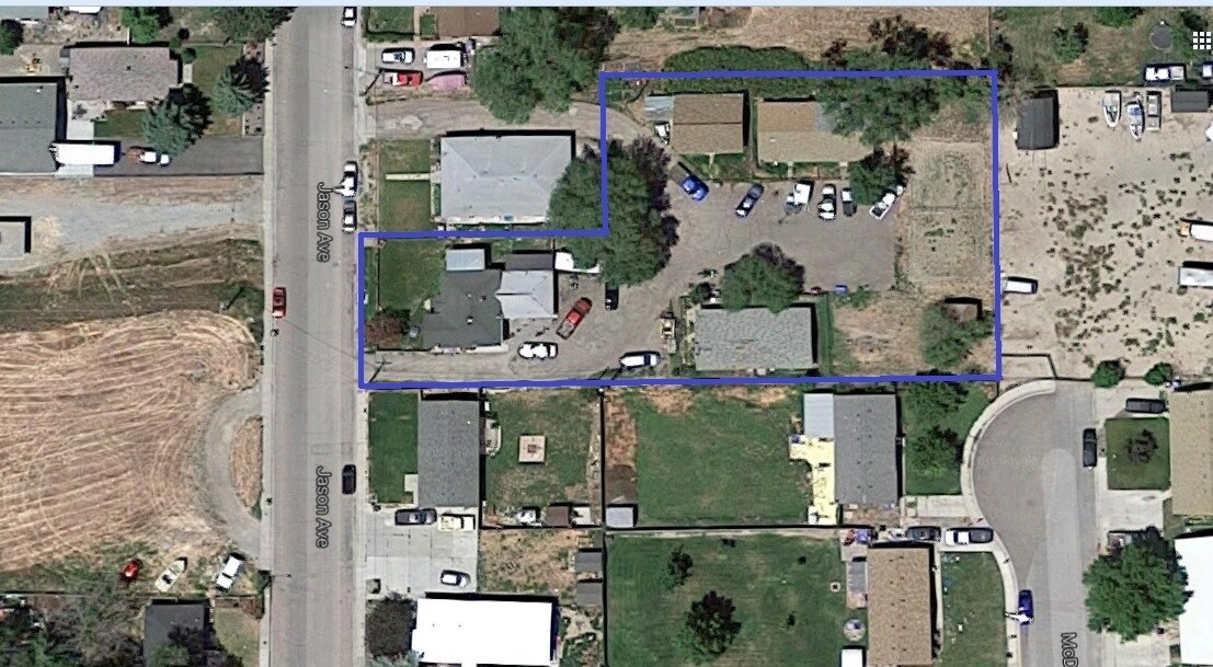 3844-3850 Jason Ave in Pocatello, ID - Foto de edificio
