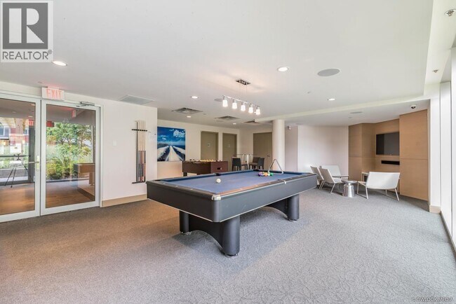 property at 7008 River Pkwy