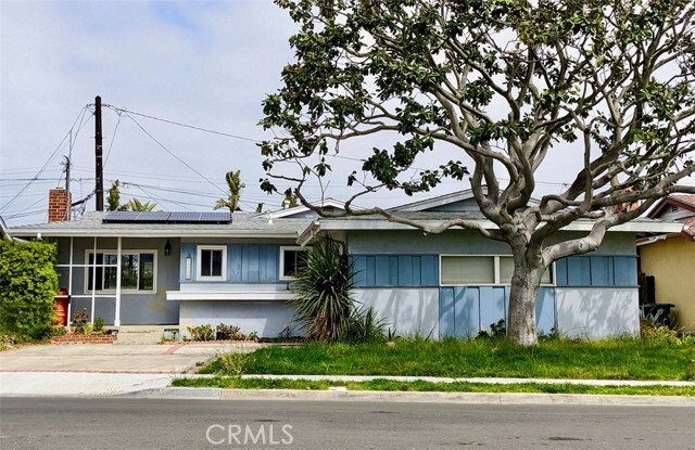 15708 Avis Ave in Lawndale, CA - Foto de edificio