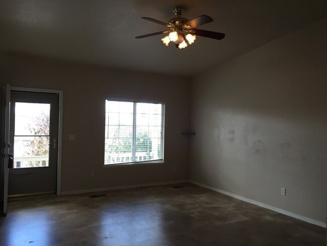 17863 Bear River Ct in Reno, NV - Building Photo - Building Photo