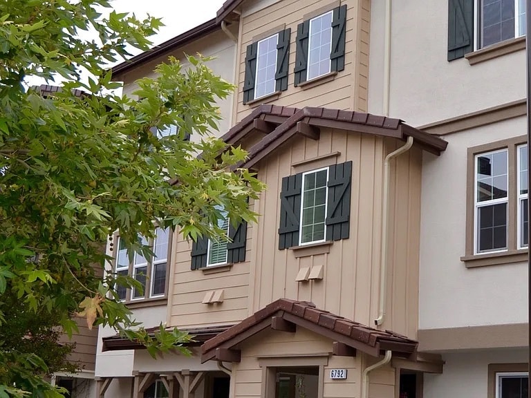 6792 S Mariposa Ln in Dublin, CA - Building Photo