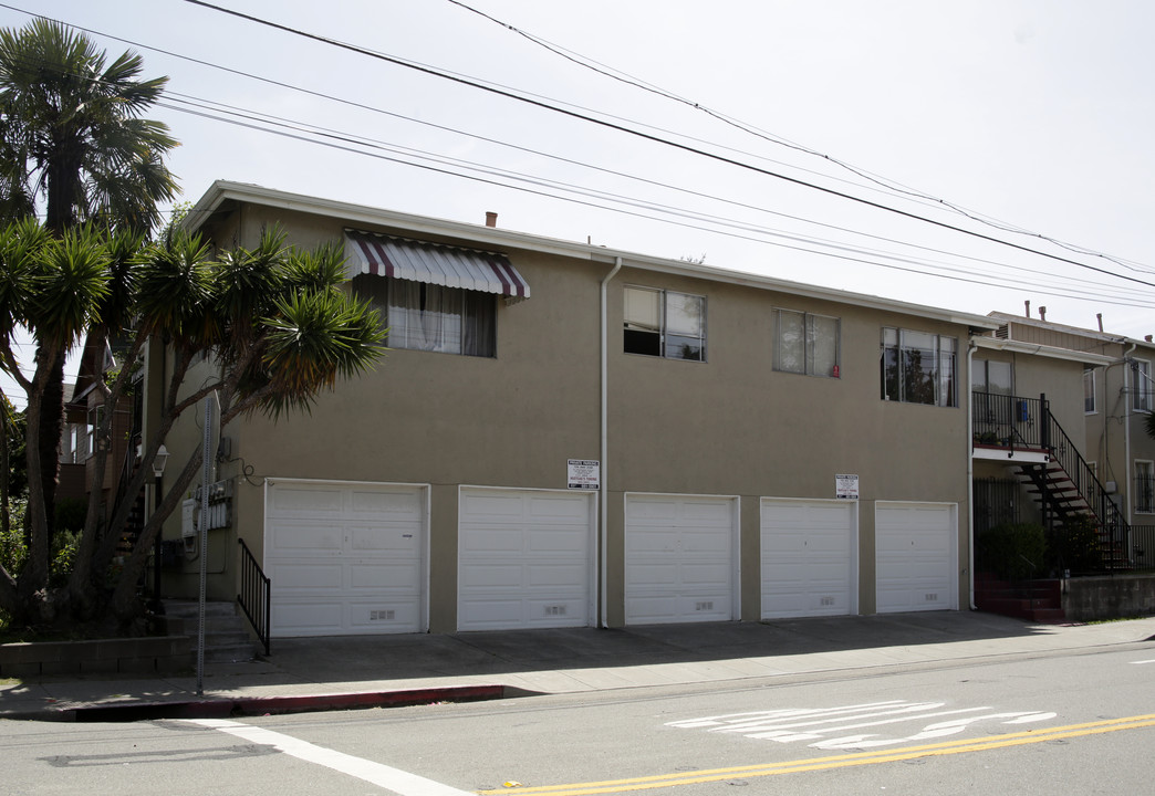 1600 Tyler St in Berkeley, CA - Building Photo