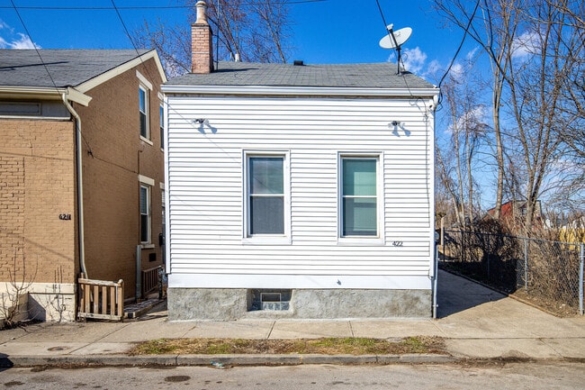 422 Watkins St in Covington, KY - Foto de edificio - Building Photo
