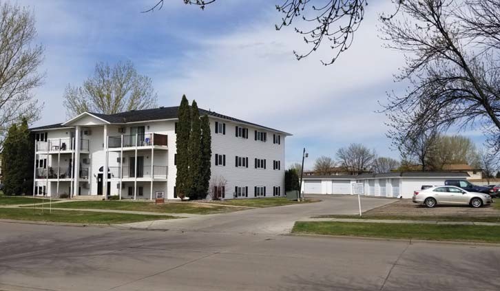 Morgan Meadows Building 1 in Grand Forks, ND - Building Photo