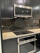 3756 NE 167th St in North Miami Beach, FL - Building Photo - Building Photo