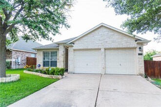 3660 Pine Needle Cir in Round Rock, TX - Building Photo - Building Photo