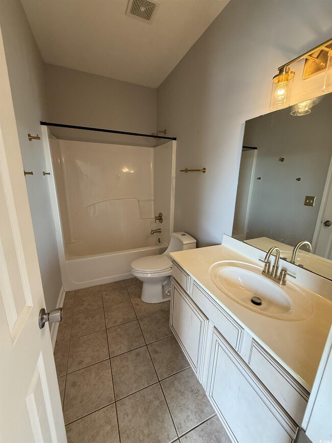 property at 213 Wando River Rd