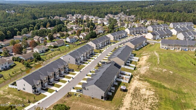 1206 Gracie Ln in Carthage, NC - Building Photo - Building Photo