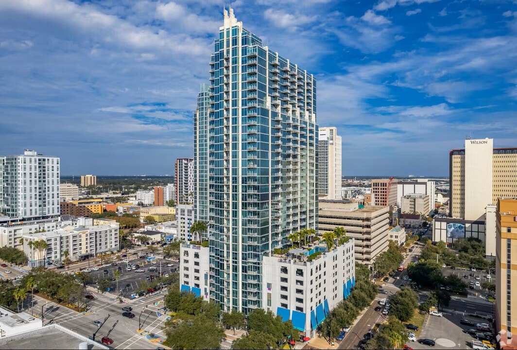 777 N Ashley Dr, Unit Skypoint 2009 in Tampa, FL - Foto de edificio