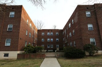 1800 Garrett Rd in Lansdowne, PA - Building Photo - Building Photo