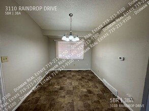 3110 Raindrop Dr in Colorado Springs, CO - Foto de edificio - Building Photo