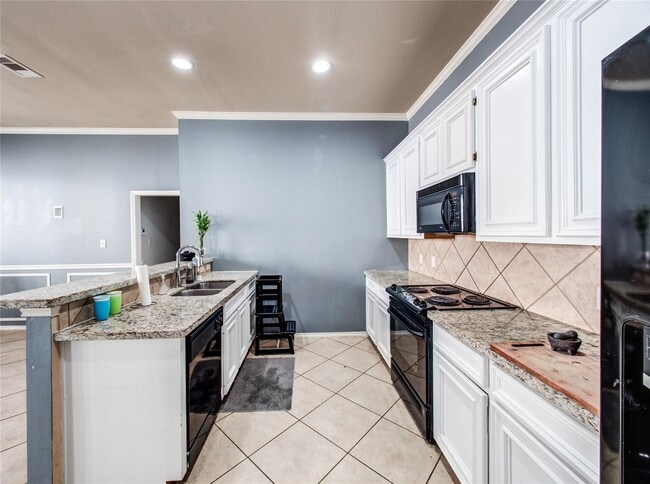 property at 14926 Tuttle Point Dr