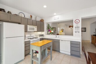 78637 Rockwell Cir in Palm Desert, CA - Building Photo - Building Photo