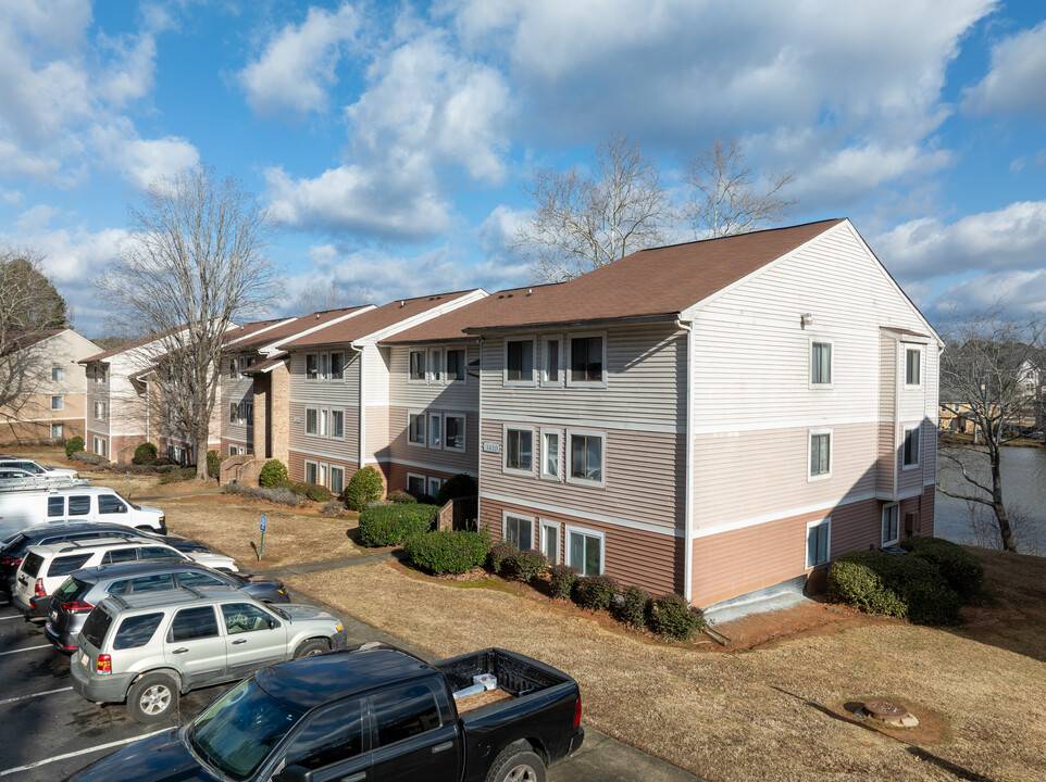 Water Vista in Lawrenceville, GA - Building Photo