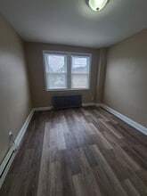 6519 O'Donnell St, Unit 2 in Baltimore, MD - Building Photo - Building Photo