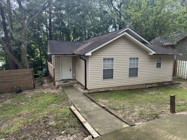 property at 1408 Colorado St
