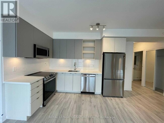 property at 4675-4675 Metcalfe Ave
