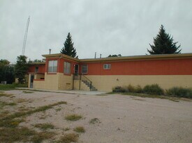 1807 Southwest Dr in Cheyenne, WY - Building Photo