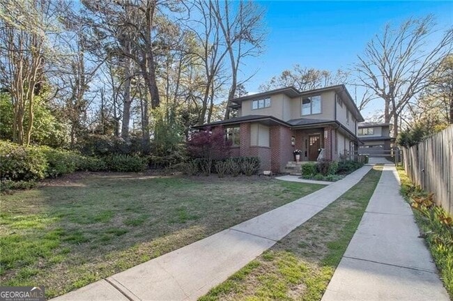 property at 623 Ansley St