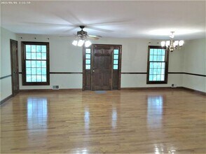 1431 Chambers Rd in Mcdonough, GA - Building Photo - Building Photo