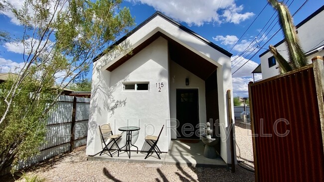 property at 115 S Silverbell Rd